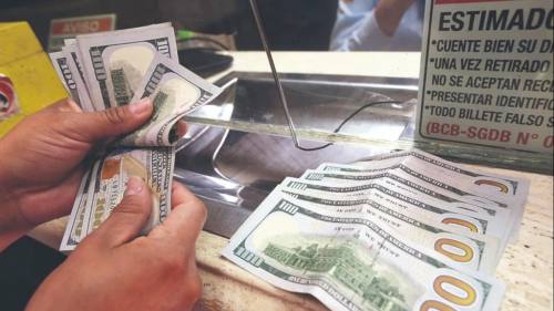Dólar flexible: este jueves la cotización oficial de la divisa ya supera los Bs 10