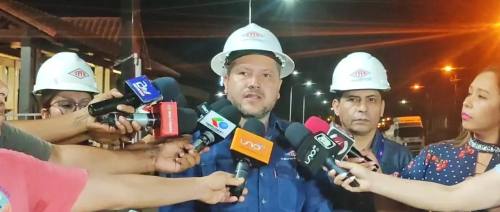 Gobierno dice que YPFB ya está despachando gasolina al 100%, pero su stock es para 3 días, y menos d